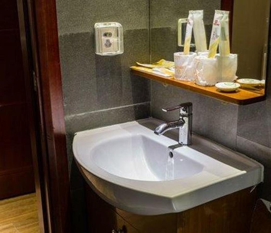 Hengchao Holiday Hotel Гуанчжоу Екстер'єр фото